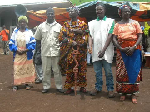 Ŋkunɛ mbeenɛ bee Mpishɛ