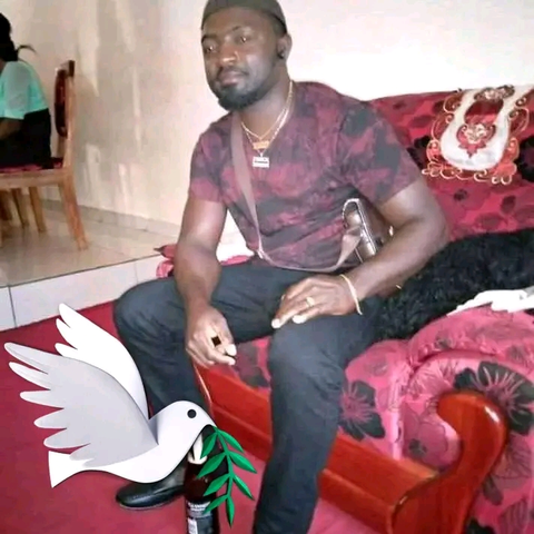 Abanda Rojee. Ŋkunɛ biee bishaaŋ.