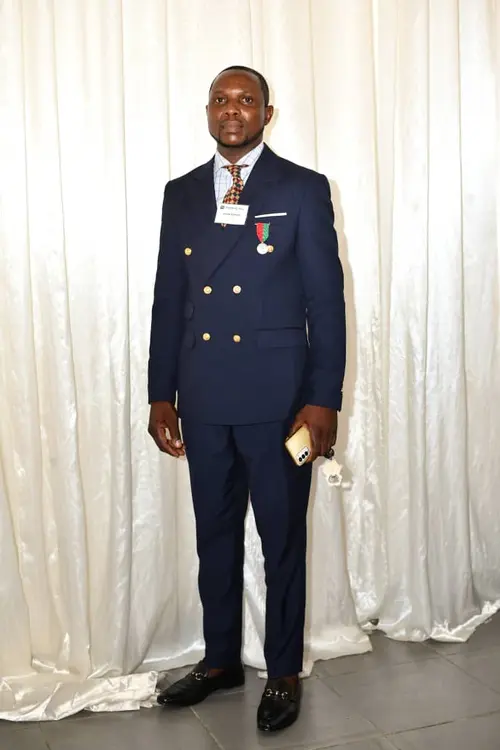 WANƐ EDWIN- ŊKUNƐ WU KADA FƐBƆƆNDZƆƆ