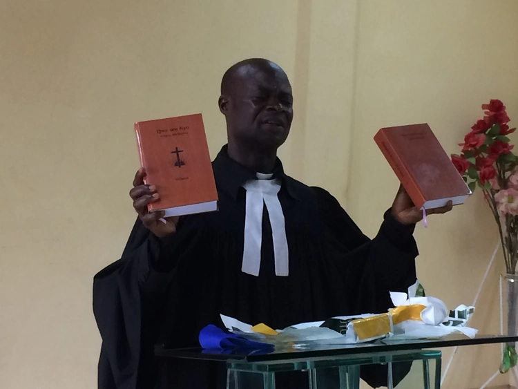 Sari Mini Bible Dedication 5.